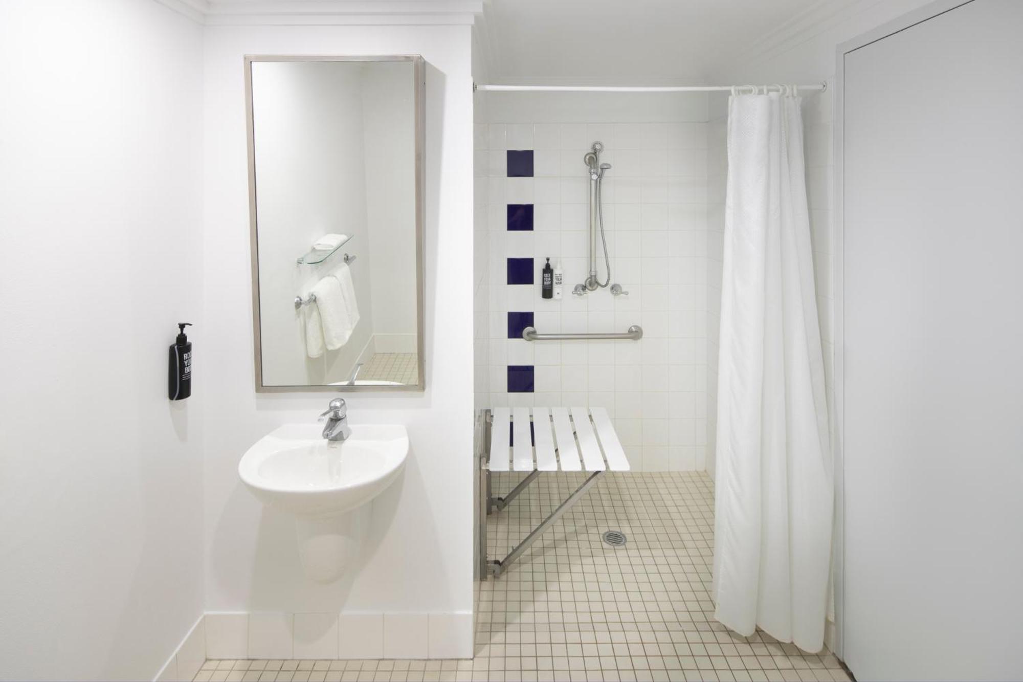Mercure Sydney Bankstown Exteriér fotografie