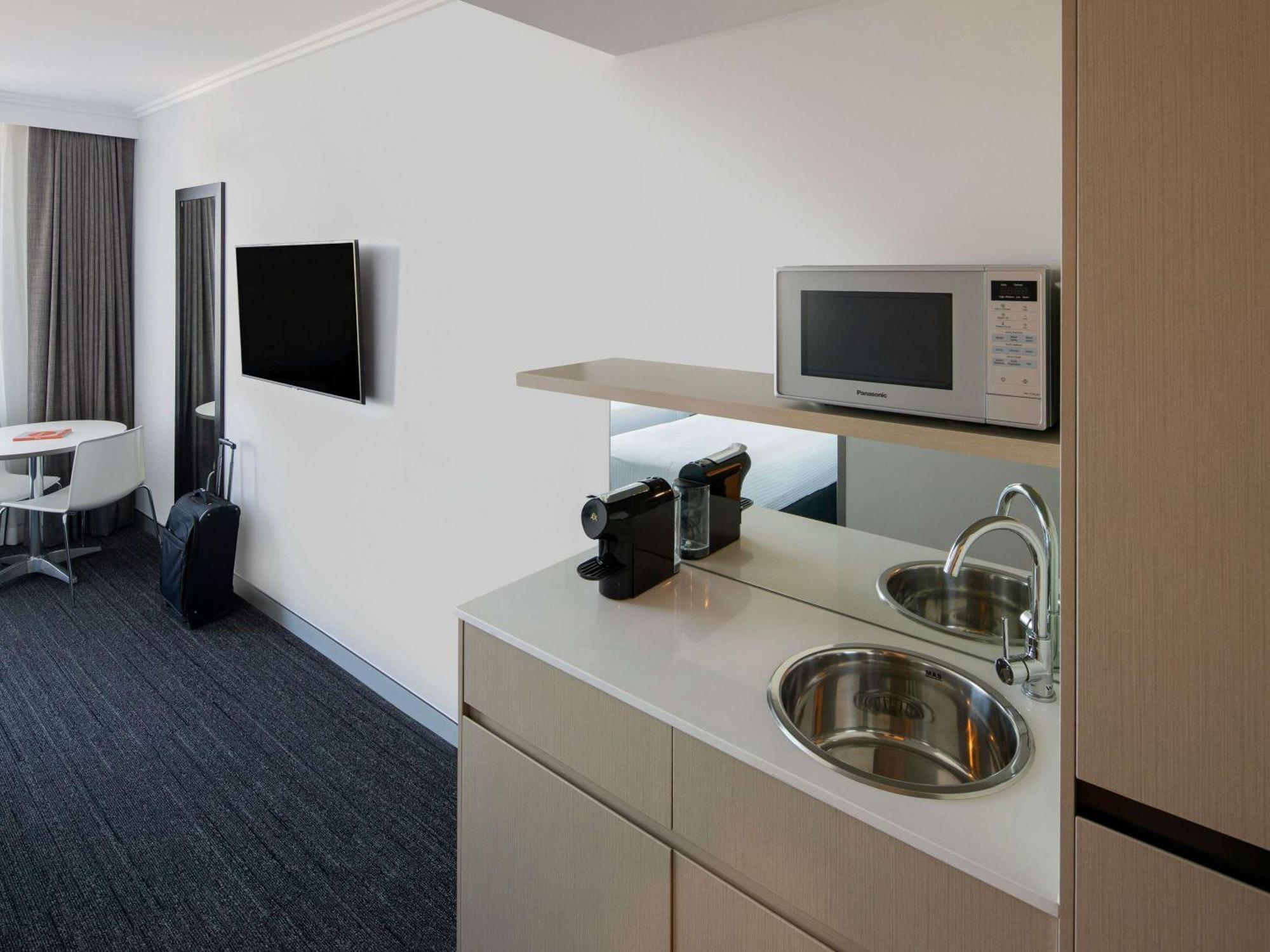 Mercure Sydney Bankstown Exteriér fotografie